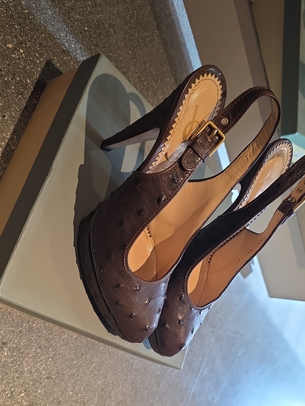 Yves Saint Laurent Dark Brown Ostrich Slingback Heels. Size 41